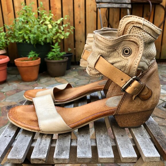 Miz Mooz Verona Collection Leather Sandals - Picture 1 of 8